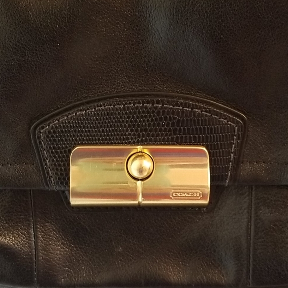 COACH black leather handbag - Picture 2 of 12